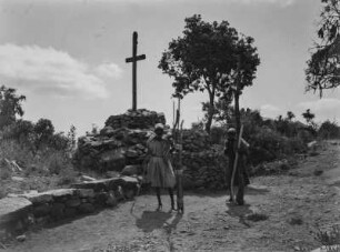 Weg zum Monte Bizen : Kreuz auf dem Wege zum Monte Bizen
