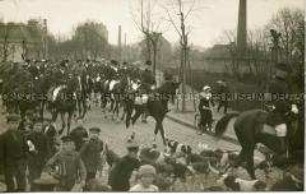 Rückkehr einer Jagdgesellschaft von der Hubertusjagd am 4. November 1913