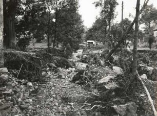Unwetterkatastrophe im Osterzgebirge am 8./9. Juli 1927. Klepschbachtal mit junger Erosion bei Schönwald (heute Petrovice-Krásny Les)
