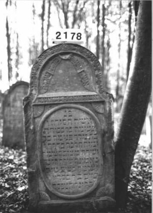 Grabstein 2178