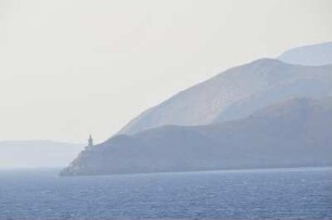 Peloponnes - Küstengebirge : Aufgenommen am 28. Juni 2010 vor der Küste der griechischen Halbinsel Peloponnes