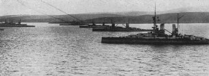 Sinkende deutsche Flotte in Scapa Flow