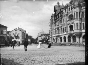 Dresden-Blasewitz. Schillerplatz. Straßenszene