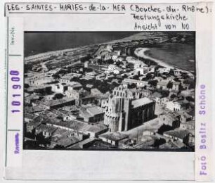 Les Saintes-Maries-de-la-Mer: Kirche, Luftbild