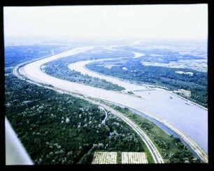 Burkheim: Rheinschleife bei Markolsheim
