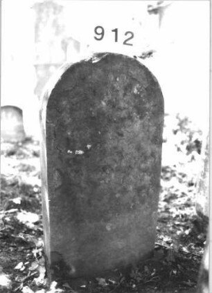Grabstein 912