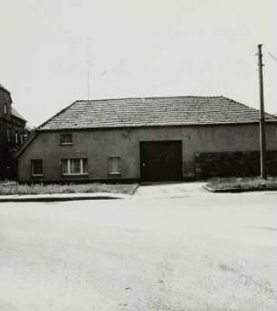 Proschim. Bauernhof, Hauptstraße 2 : Welzow-Proschim, Hauptstraße 2. Gehöft (1. Hälfte 19. Jahrhundert). Straßenfront