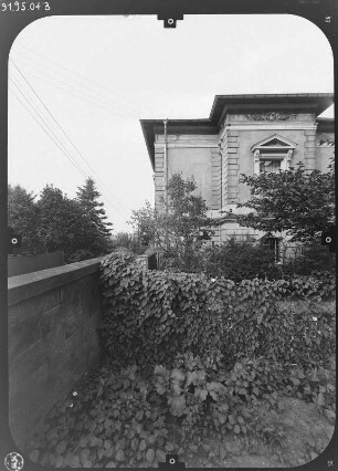 Dresden-Hosterwitz, Eichbuschweg 7. Villa (1875-1880). Bergseite