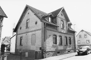 Wohnhaus; Gelnhausen, Sandweg 3