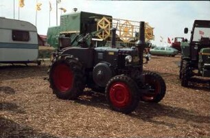 Fotografie: Standardtraktor