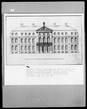 Neues Schloß, Hauptfassade, Aufriß