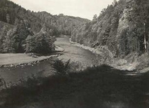 Mittelsächsiches Bergland. An der Fähre Falkenhain (seit 1930 vom Stausee Kriebsteiner Sperre überflutet)