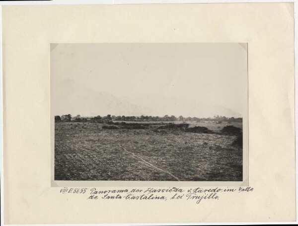 Panorama de l'hacienda de Laredo dans la vallée de Santa Catalina, près de Trujillo