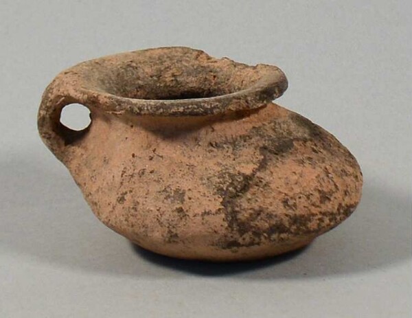 Clay vessel