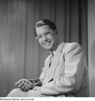 Porträt Mann mit Brille