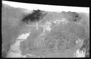 Elbogen. Brücke mit dem Elbogen