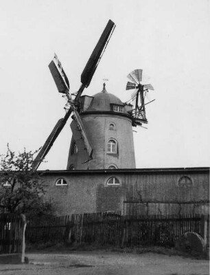 Hirschstein-Pahrenz. Holländermühle