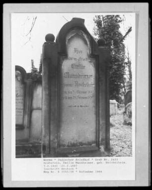Grabstein von Emilie Mannheimer, geborene Heichelheim (gestorben 1887.02.21)