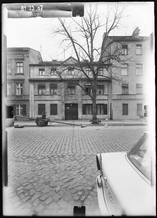 Potsdam, Dortustraße 8. Wohnhaus. Straßenfront