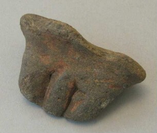 Verzierung aus Ton (Fragment)