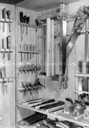 RAD, Handwerkzeug im Werkraum