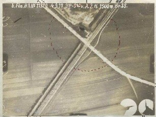 Kiesgruben und Bahnübergang südlich Feldmoching (1400 m)