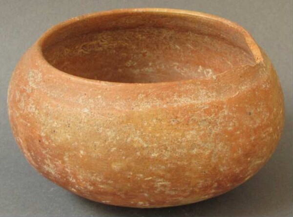 Clay vessel