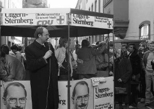 Freiburg im Breisgau: Sven von Ungern-Sternberg am letzten Wahlkampftag in der Innenstadt