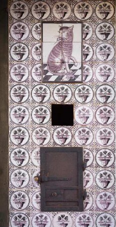 Deutschland. Niedersachsen. Cloppenburg. Museumsdorf. Freilichtmuseum. Hof Quatmann. Haupthaus. Kachelofen