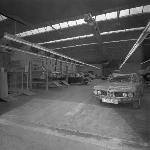 Inbetriebnahme des Neubaus von BMW-Vertragshändler Wilhelm Ungeheuer & Co in der Ottostraße 22