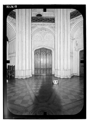 Potsdam-Babelsberg. Schloß Babelsberg (1833, 1834-1835, 1844-1849; K. F. Schinkel, L. Persius, J. H. Strack). Innenansicht