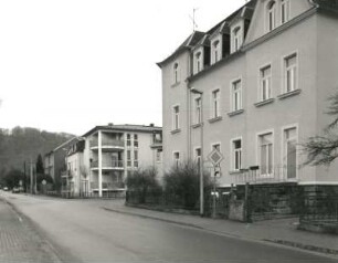 Radebeul. August-Bebel-Straße. Blick über die Einmündung Waldstraße nach Norden