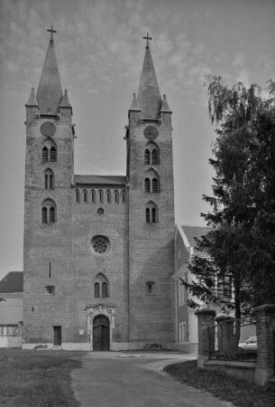 Katholische Kirche Mariä Verkündigung, Foerla, Ungarn