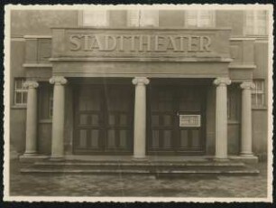 Stadttheater, Ratibor: Ansicht von Süden