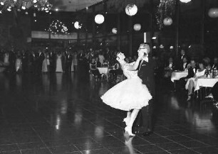 Freiburg: Mensa; Freiburger Presseball; Ballett