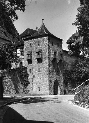Schwäbisch Hall. Langenfelder Tor (1101/1200 und 1515). Feldseite