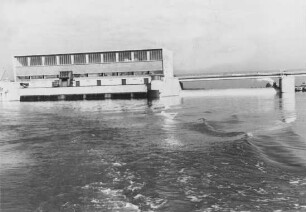 Staustufe Landesbergen/Weser