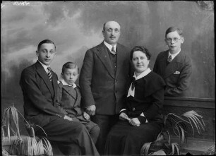 Josef Neuberger mit Familie