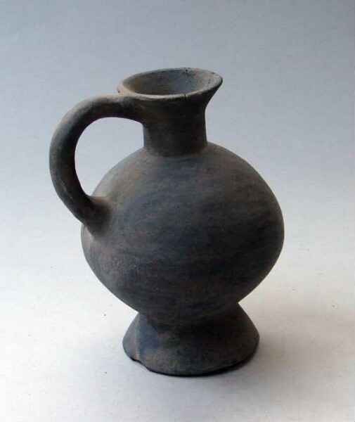 Clay vessel