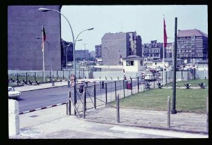 Checkpoint Charlie 17.6.66.
