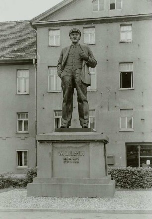 Denkmal W. I. Lenin