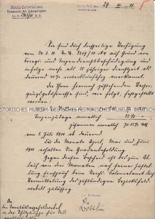 Rentenfeststellung wegen Kriegs- und Tropendienstbeschädigung des Kommandos der Schutztruppen im Reichskolonialamt für den Sanitätsvizefeldwebel Richard Langer