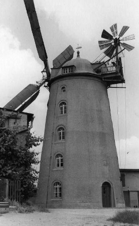 Hirschstein-Pahrenz. Holländermühle