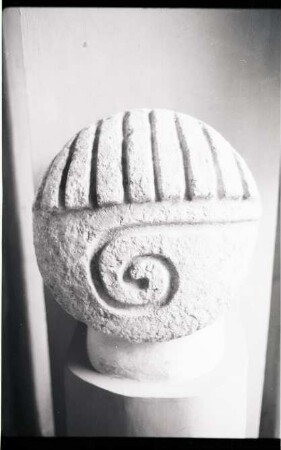 Unknown Provenance, Architectural Sculpture (PNK: Arc. CTR 10-342738)