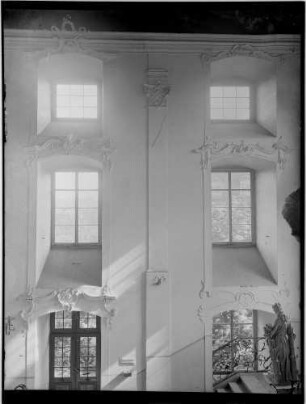 Meersburg Neues Schloss Treppenhaus Fensterfront