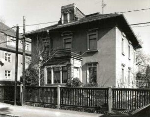 Radebeul, Reichsstraße 9. Wohnhaus (um 1900)