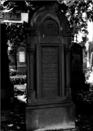 Grabstein 177
