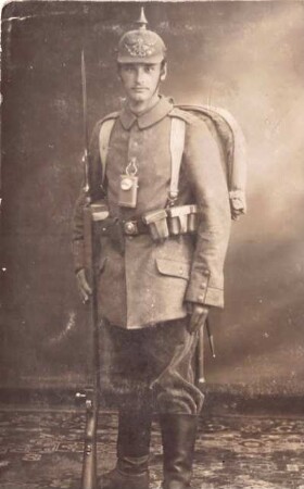 Porträt Peter Wiss als Soldat - Weltkrieg 1