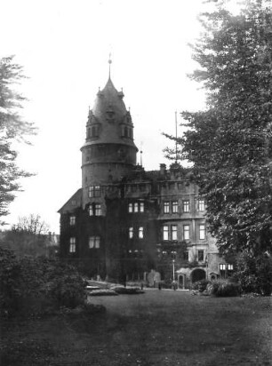Detmold, Residenzschloss : Detmold. Residenzschloss (16.Jahrhundert). Eingangsfront (Teilansicht) mit Turm des Vorgängerbaus