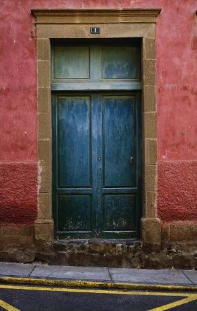 Spanien. Gran Canaria. Agaete. Alte Haustür